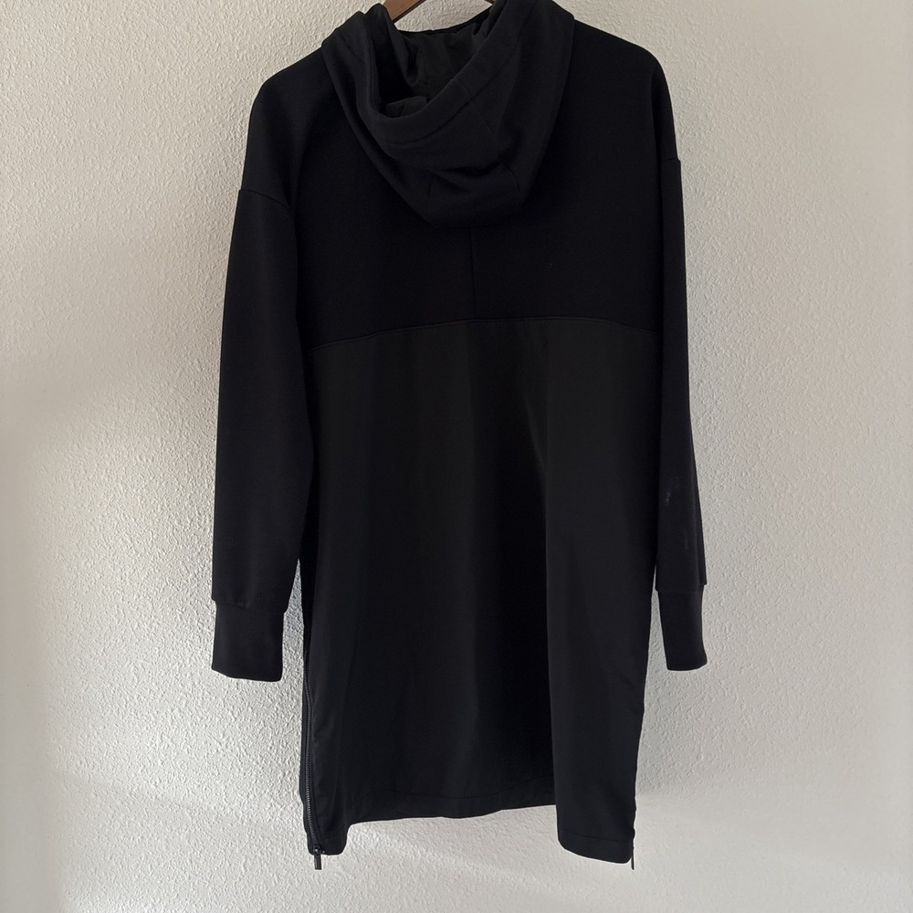 Athleta Radiant Hybrid Dress Black SIZE M Casual Athletic Hood Half Zip - Picture 6 of 11
